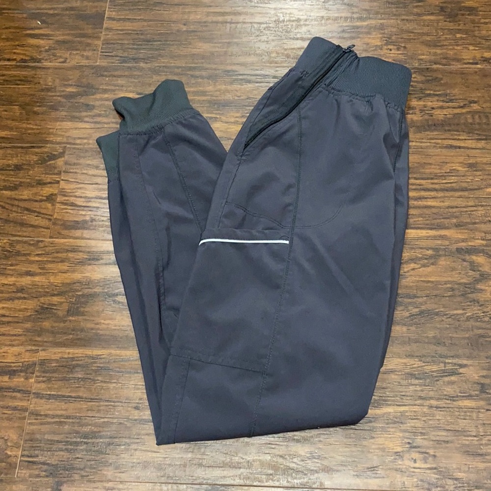 Gray Scrub Joggers